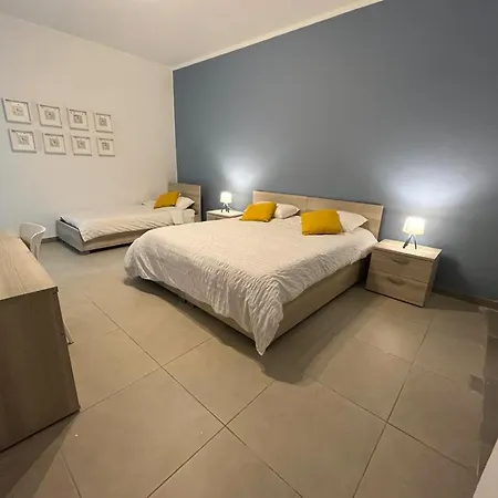 St Julian's Modern And Spacious 4 Bedroom San Ġiljan